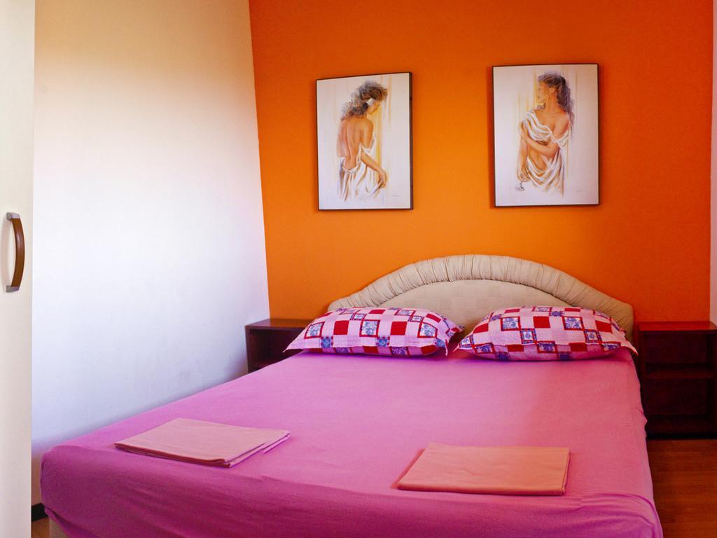 Apartments Villa Annika Slatine Room photo